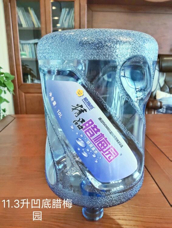 公司常年出售水桶破粹料，價格來電詳談